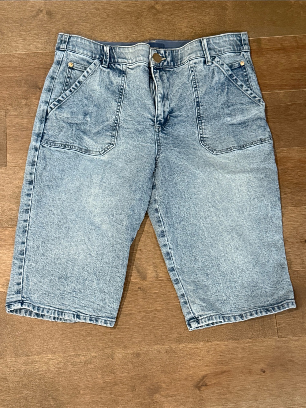 Democracy Size 14 Jorts Long Bermuda Denim Shorts Light Wash Wide Leg Utility